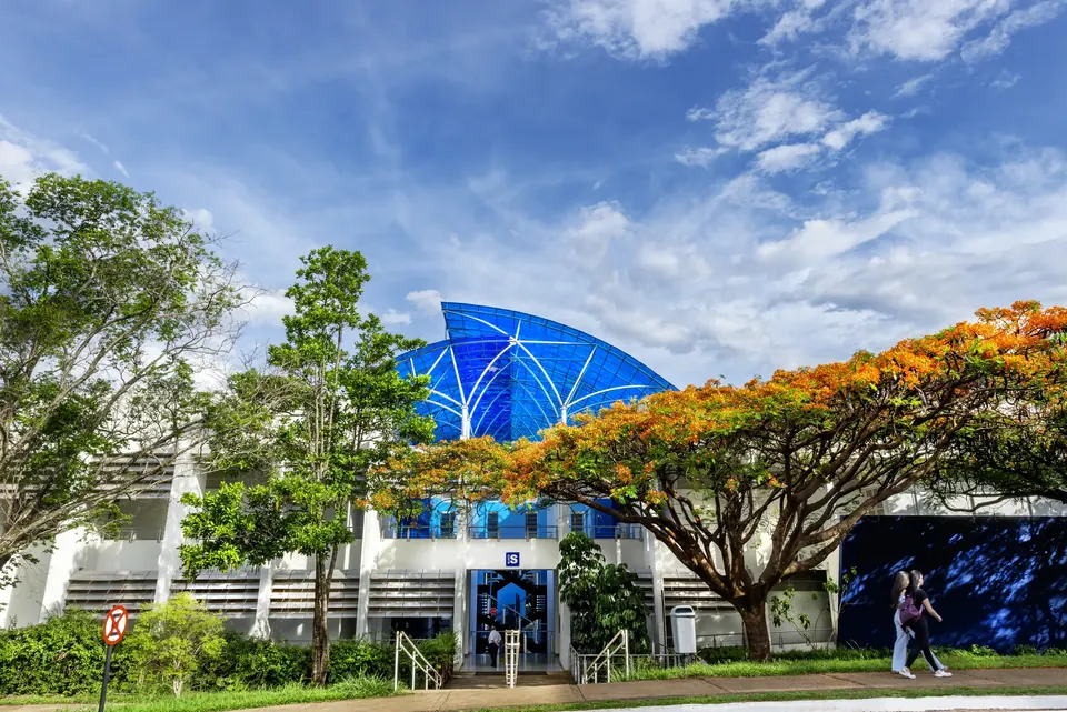 Áreas de convivência do Campus Aeroporto em Uberaba