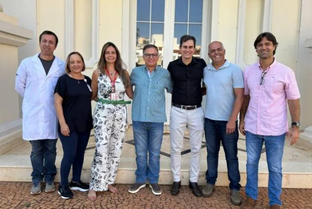 Equipe e gestores em visita às Clínicas Integradas da Uniube